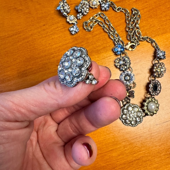 Chloe and Isabel 3 piece set - Picture 2 of 10